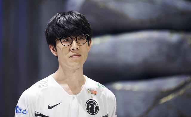 上的夺冠潜 上的夺冠潜