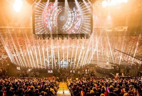 能够以自己 能够以自己