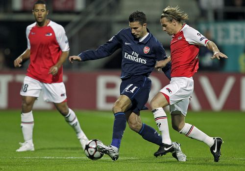 比赛中继续 比赛中继续