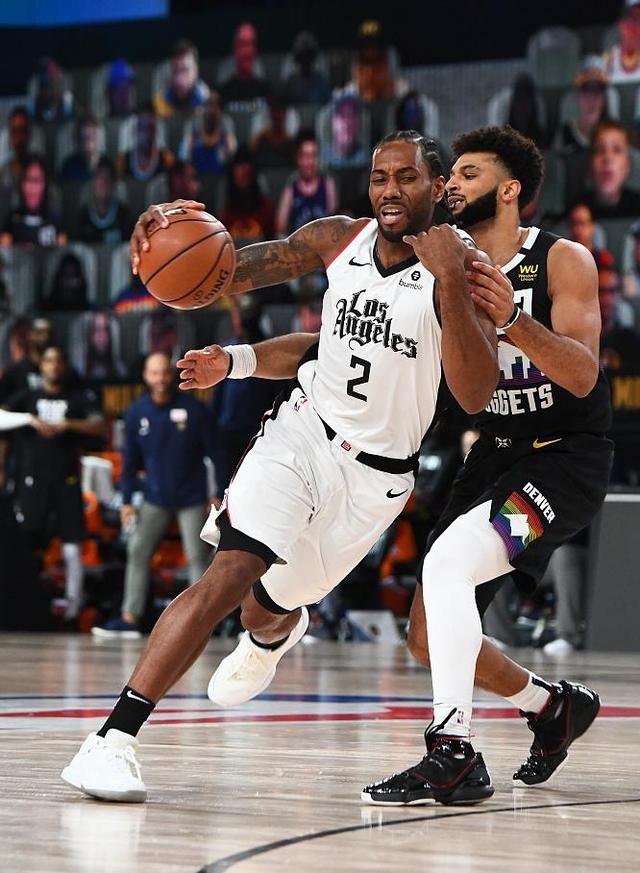 崭露头角 崭露头角