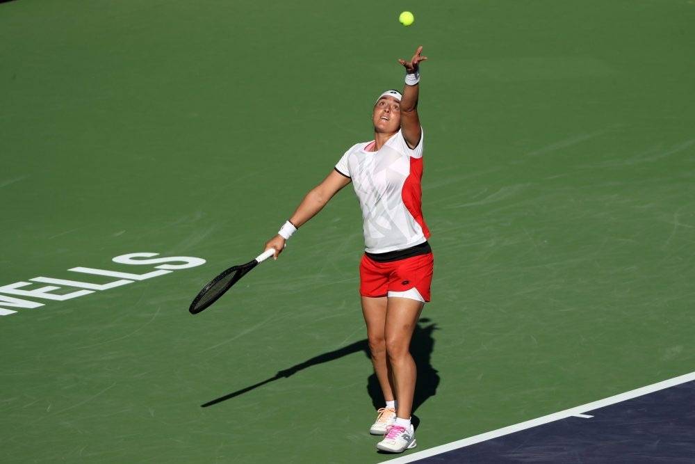 捧起足协杯 捧起足协杯